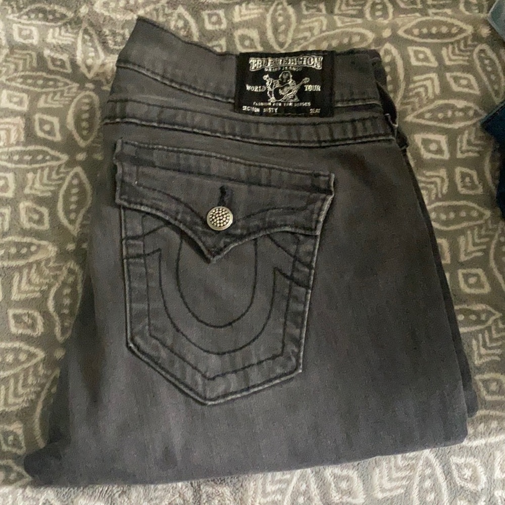 True religion skinny jeans diamond buttons